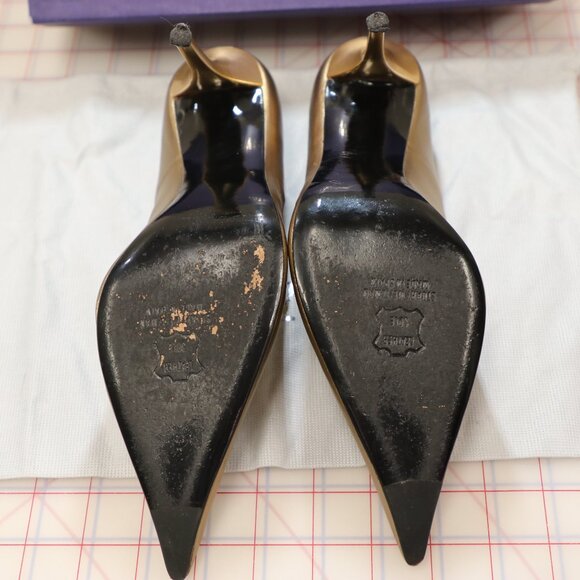 Stuart Weitzman Gold NexPump - Picture 6 of 7